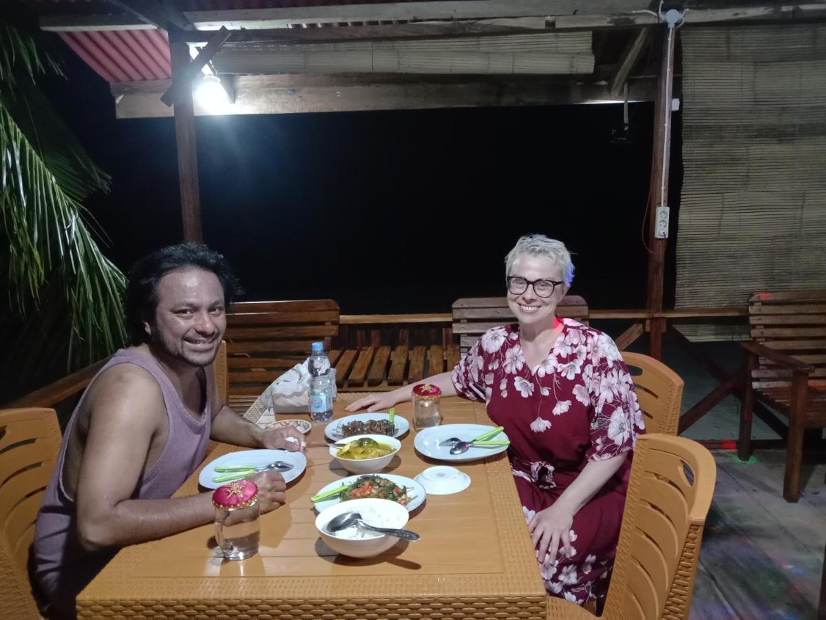 Yohana Cottage Tual Екстер'єр фото