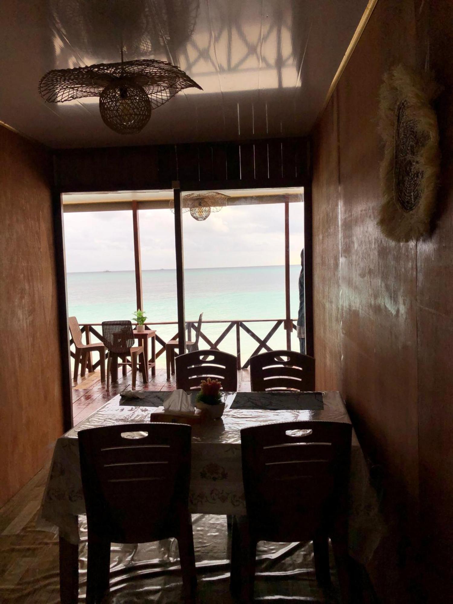 Yohana Cottage Tual Екстер'єр фото