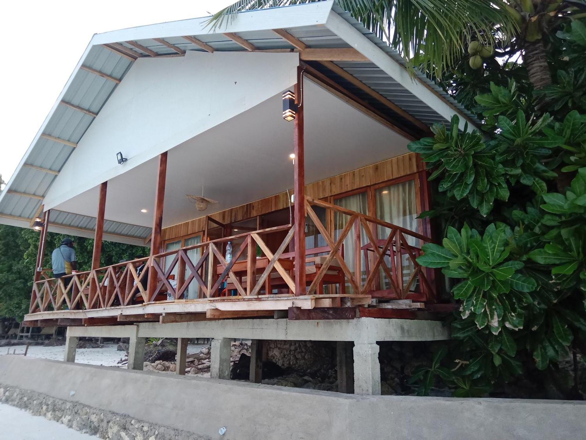 Yohana Cottage Tual Екстер'єр фото