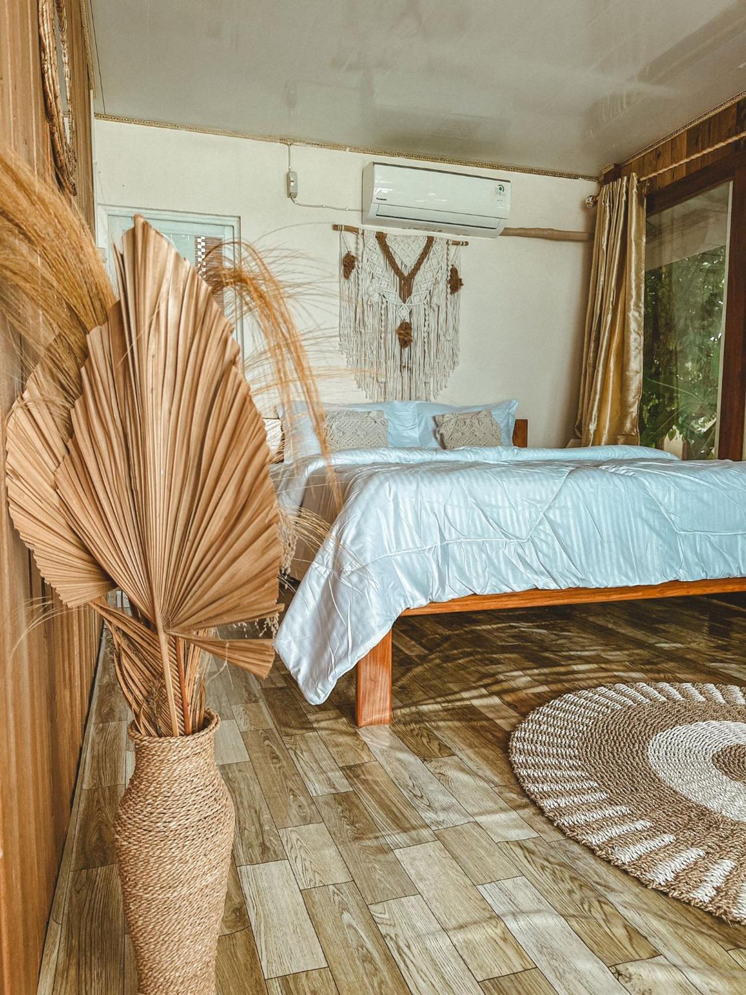 Yohana Cottage Tual Екстер'єр фото